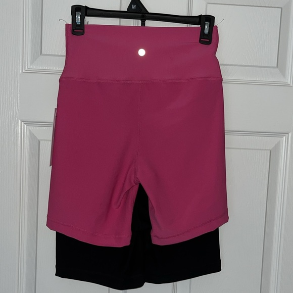 YOGALICIOUS Crossover/Everyday 7” Bike Shorts, NWT - Picture 3 of 7